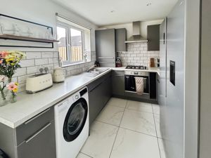 Photo 15- click for photo gallery